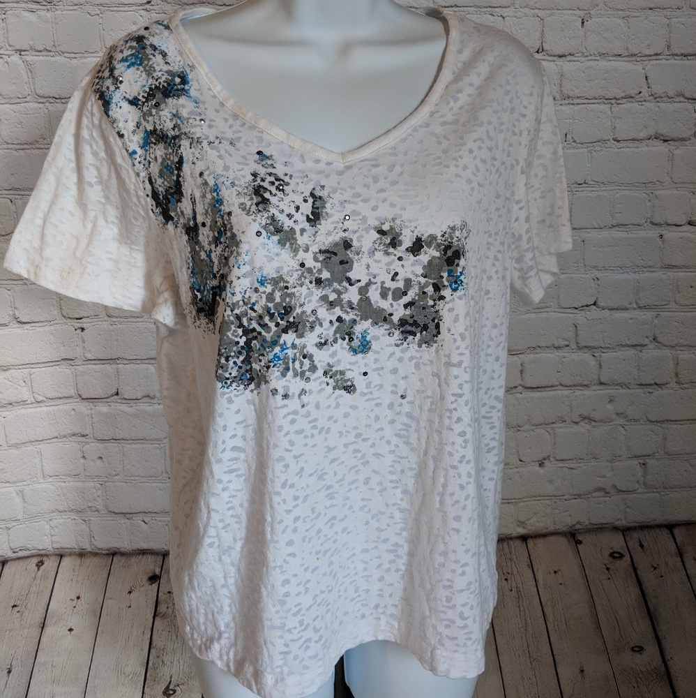 🌼Spartelle Shirt🌼 3 for $15